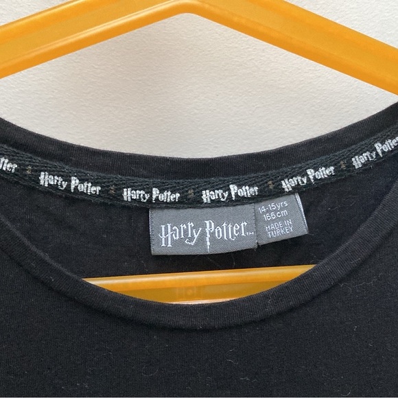 Harry Potter Hedwig Black Seqins T-Shirt NWOT Age 14-15 - Picture 3 of 3